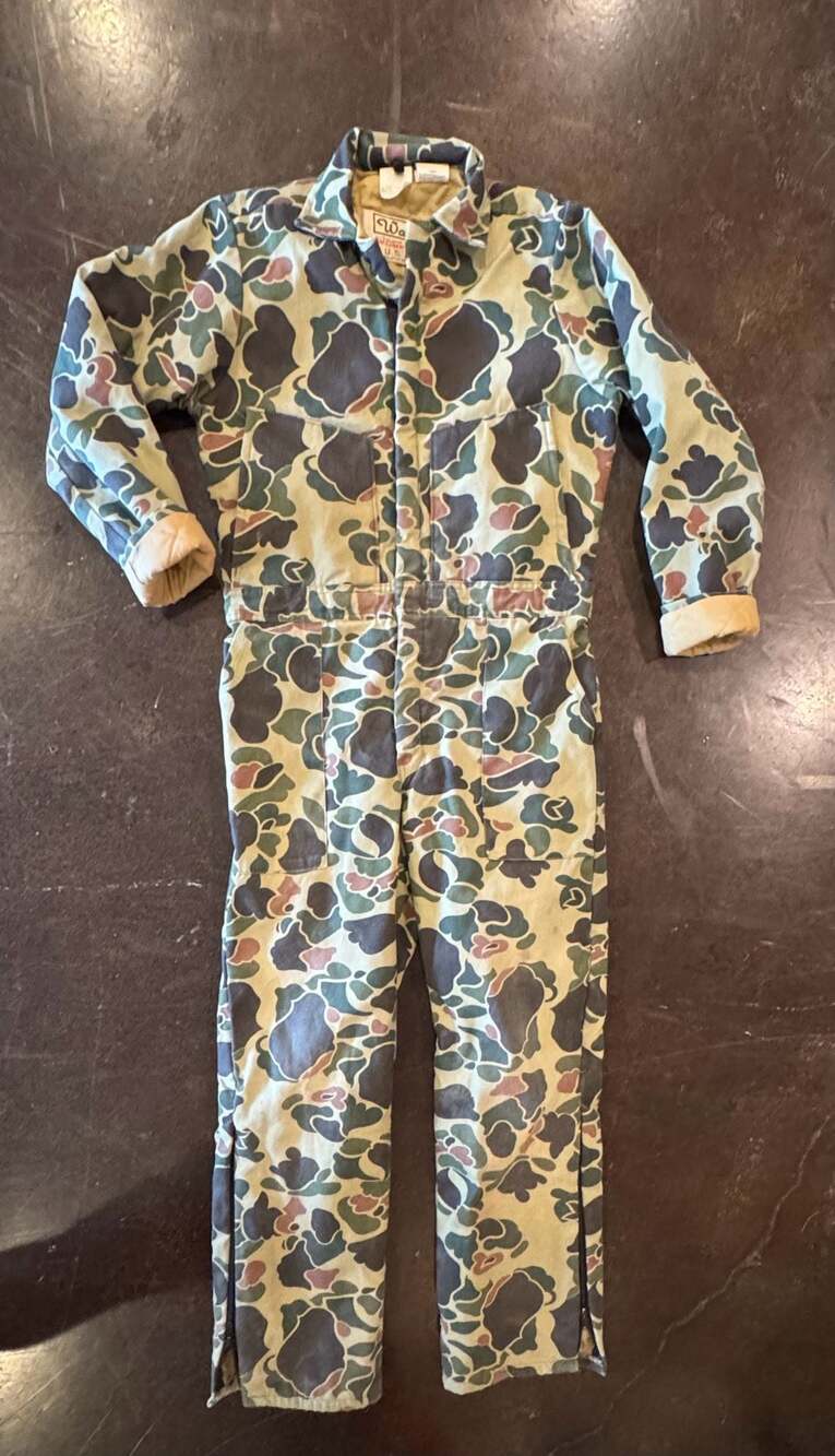 Vintage Walls Blizzard-Pruf Insulated Camo Coveralls Size Youth 18